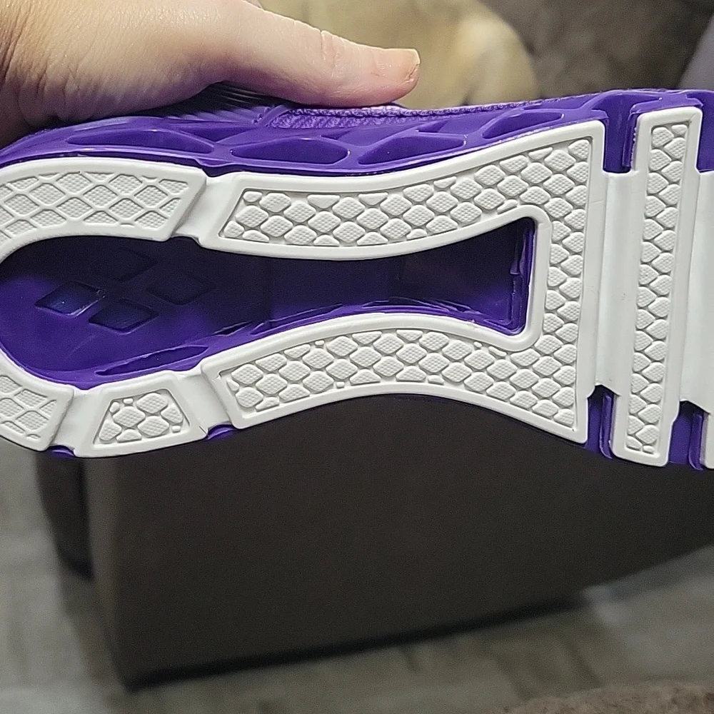 NIB Purple Athletic Sneakers Size 9.5 - Picture 3 of 5